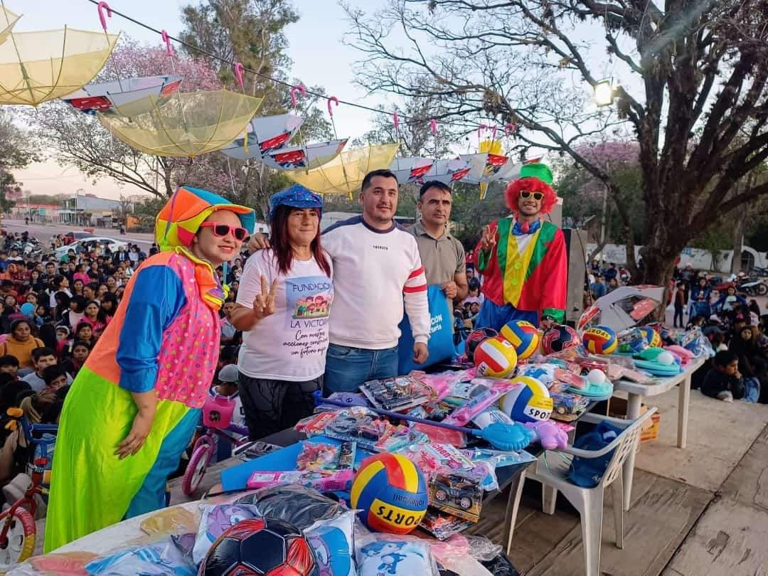 FESTEJAMOS EL DÍA DEL NIÑO EN MIRAFLORES ❤️💡🌟👪🧑‍🍼⚽🥎🚲🛻