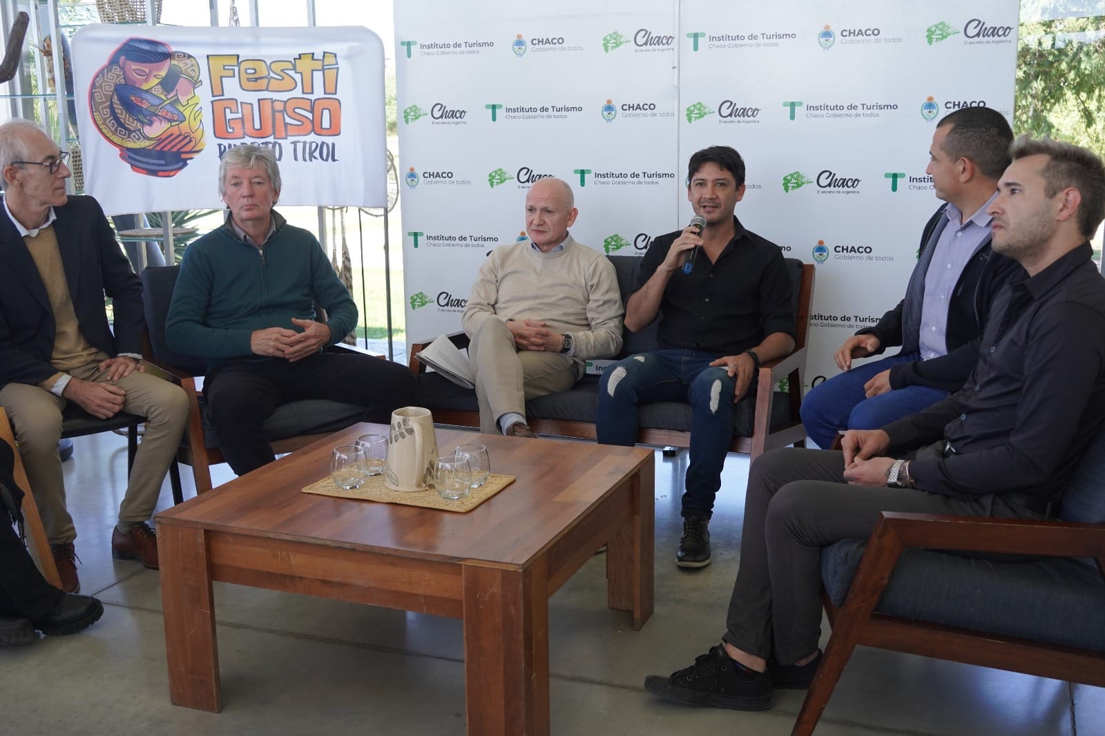 PUERTO TIROL: CON APOYO DEL GOBIERNO SE REALIZA ESTE FIN DE SEMANA LA CUARTA EDICIÓN DEL FESTIGUISO.