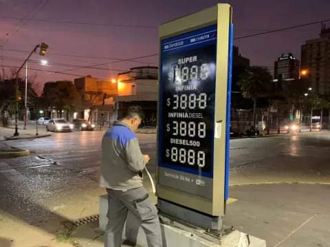 COMBUSTIBLES MÁS CAROS DESDE HOY EN LA PROVINCIA, AUNQUE CON SUBAS MENORES A LAS PREVISTAS.