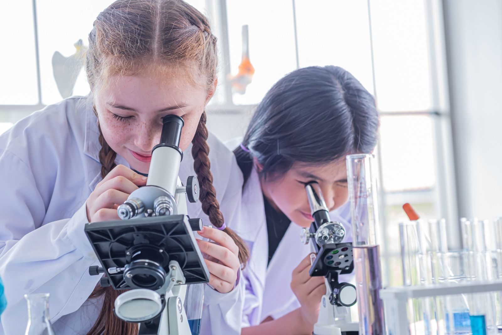 ”PEQUE CIENCIA”: EL GOBIERNO PROVINCIAL IMPULSA UN CONCURSO, CON IMPORTANTES PREMIOS, PARA QUE LOS NIÑOS PRESENTEN EXPERIMENTOS CIENTÍFICOS.