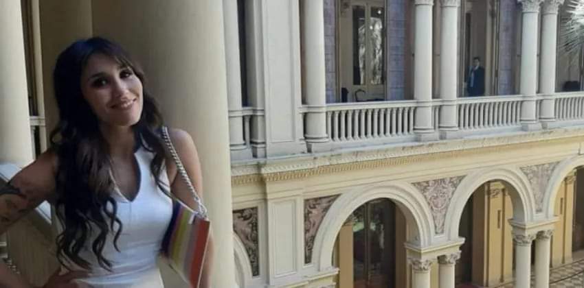 REVELAN OTRA POLÉMICA CONTRATACIÓN DE ALBERTO FERNÁNDEZ: LE CREÓ UN CARGO A MEDIDA A UNA JÓVEN SECRETARIA.