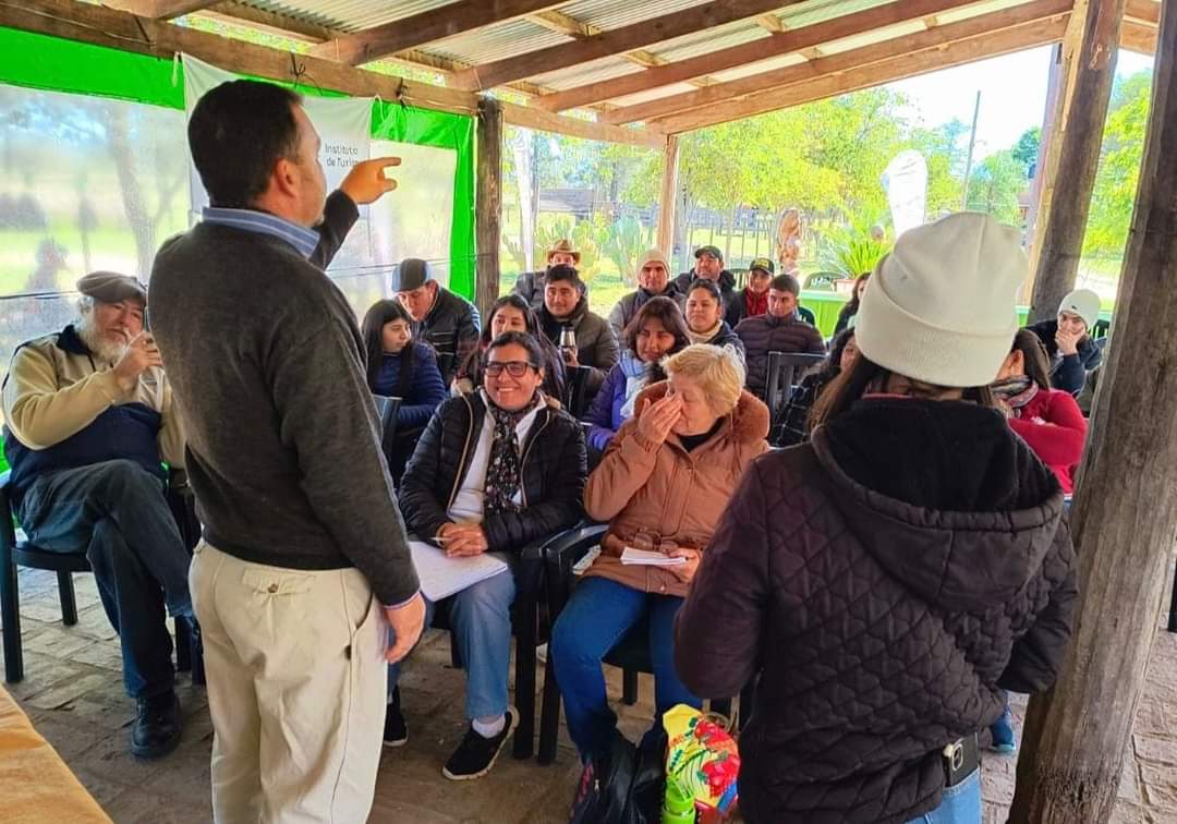 GRAL. SAN MARTÍN: CAPACITACIÓN EN TURISMO RURAL.