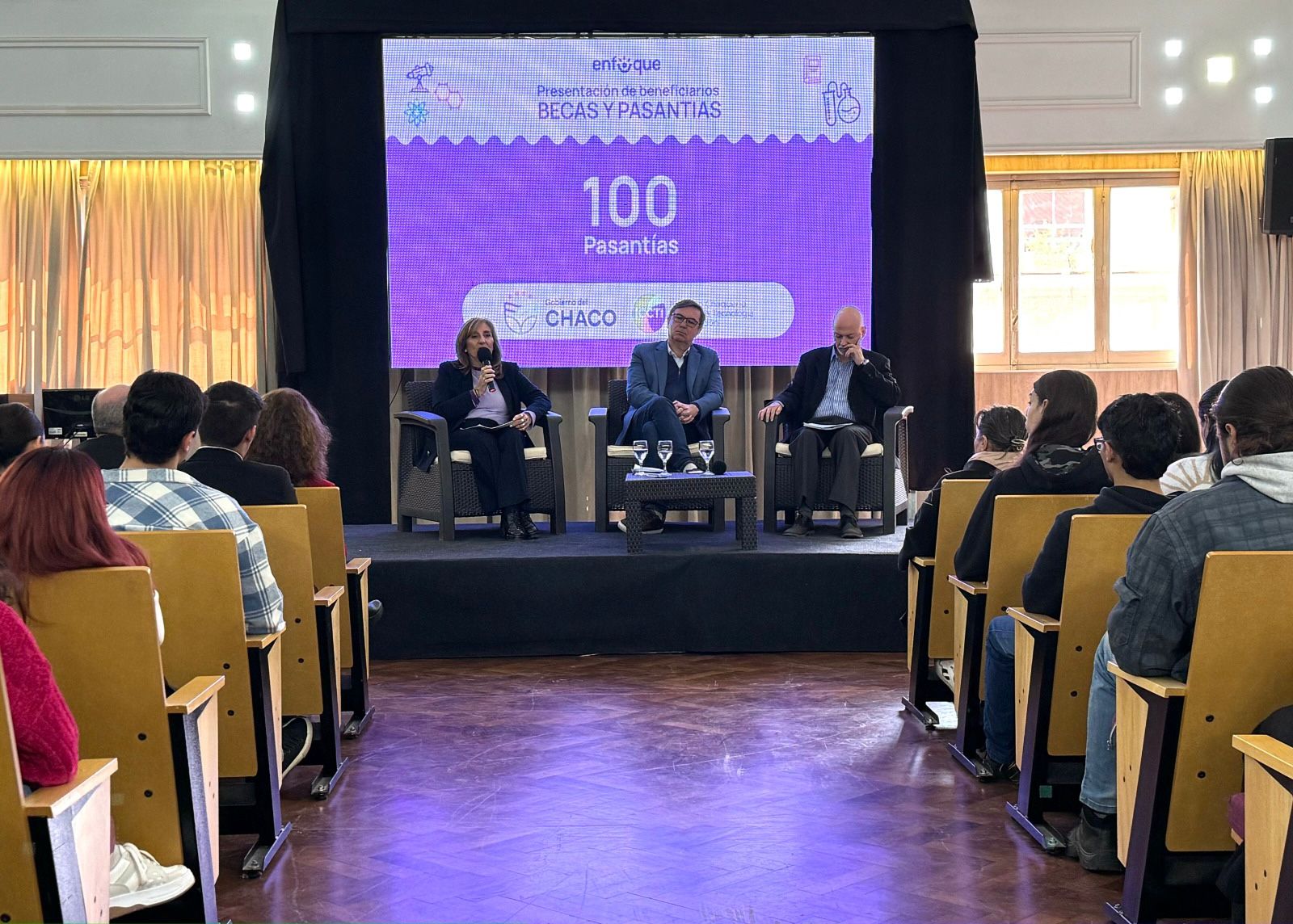 ICCTI: EL GOBIERNO PROVINCIAL RECIBIÓ A MÁS DE 300 ESTUDIANTES UNIVERSITARIOS QUE PARTICIPARÁN DEL PROGRAMA DE BECAS Y PASANTÍAS.