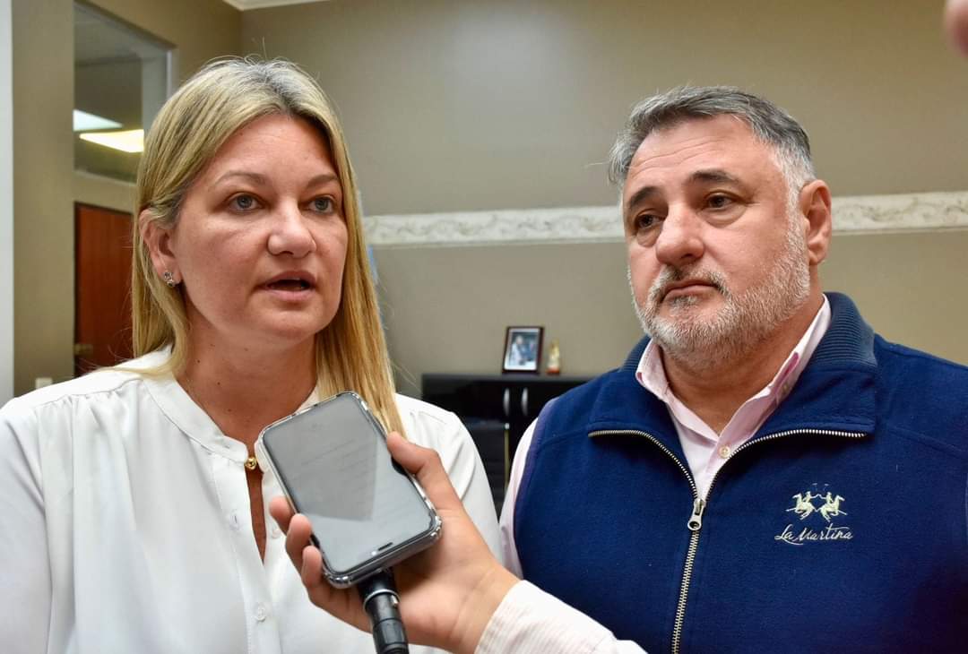 DESMONTES: EL GOBIERNO PROVINCIAL LOGRÓ QUE SE REANUDE LA ACTIVIDAD DE LOS PEQUEÑOS PRODUCTORES MADEREROS Y CARBONEROS.
