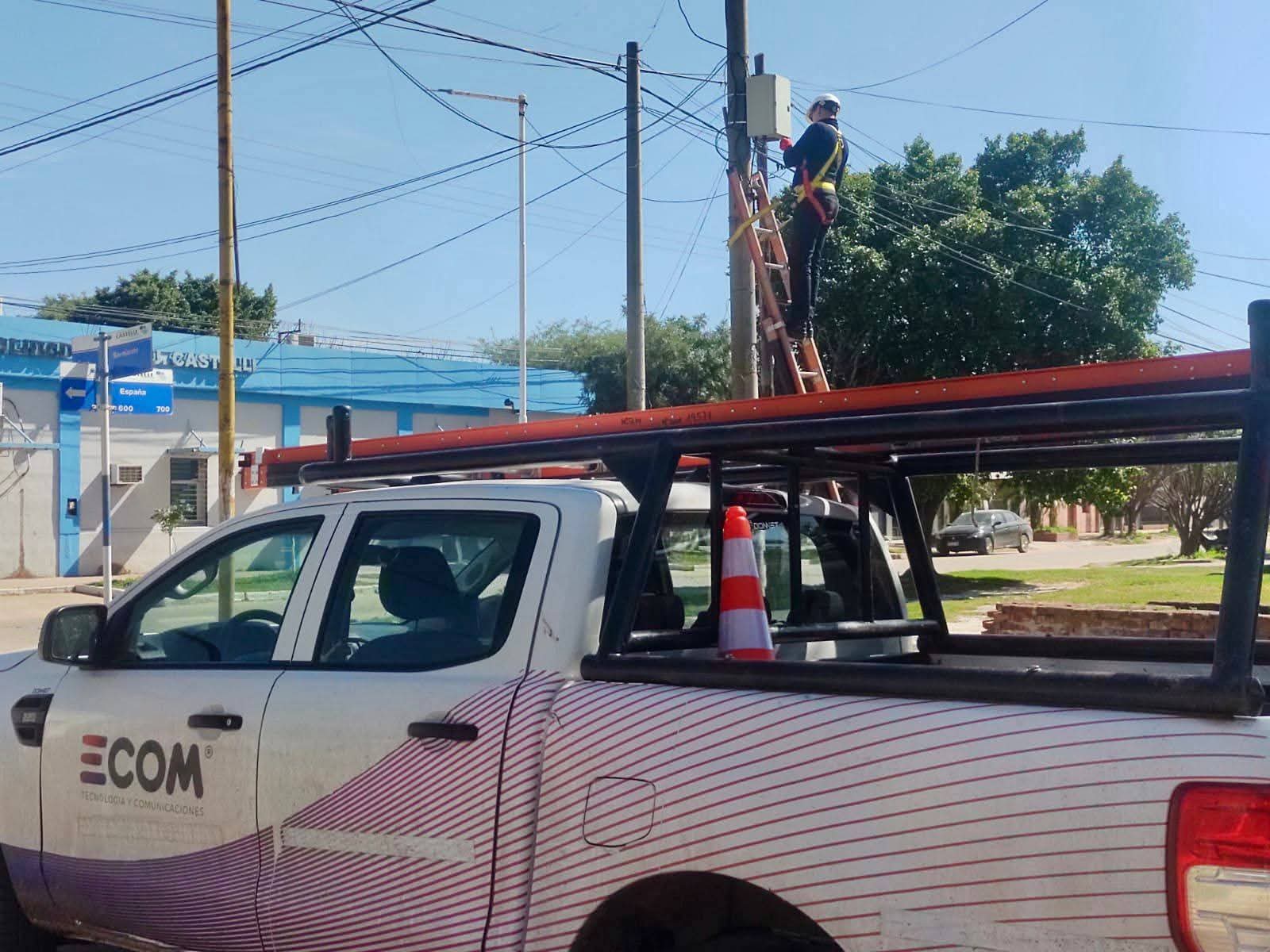 JJ. CASTELLI: ECOM CHACO TRABAJA EN LA REACTIVACIÓN DEL CENTRO DE MONITOREO DEL 911 Y RENUEVA EQUIPAMIENTO.