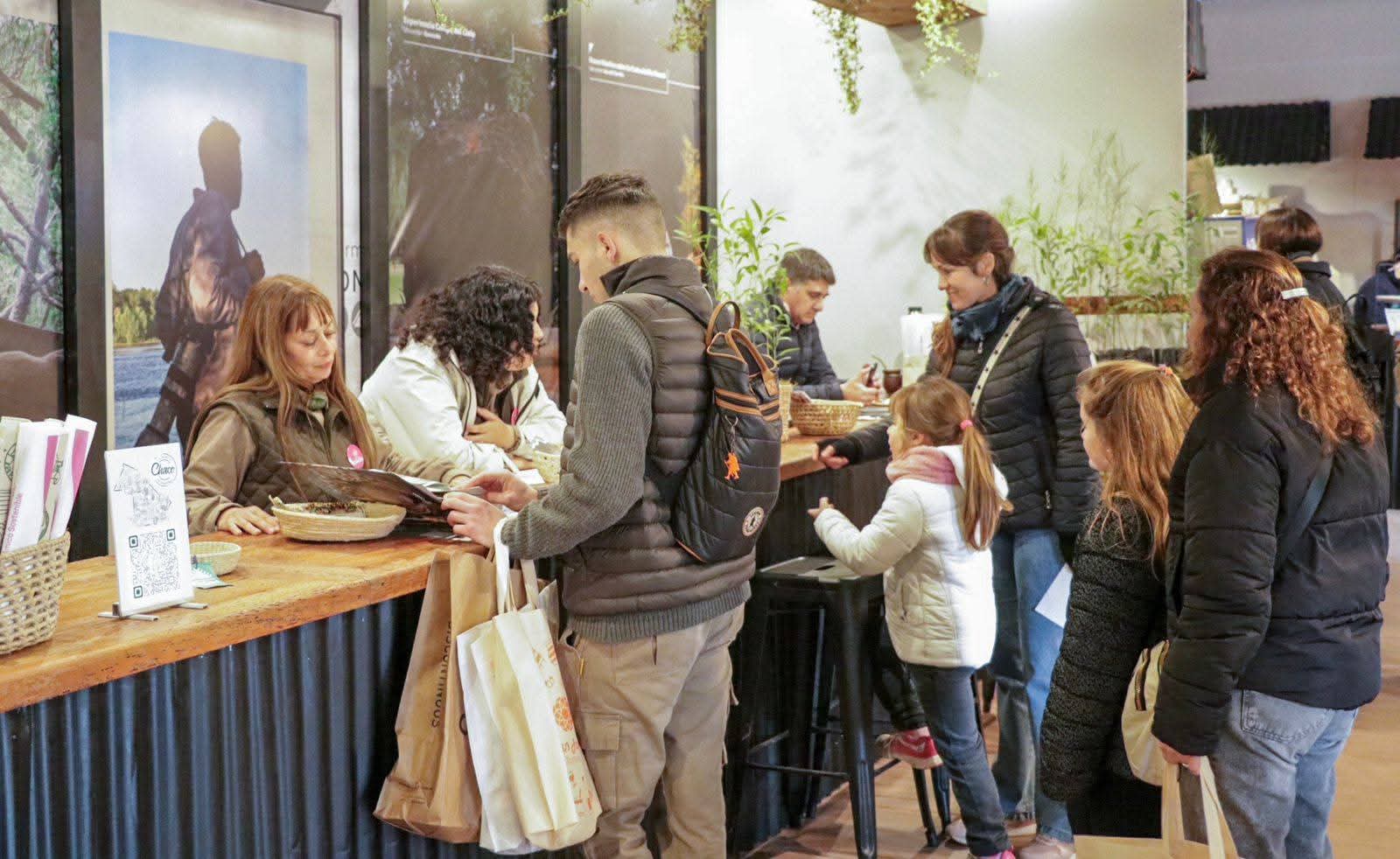 PALERMO 2025: DESTACADA PARTICIPACIÓN DE EMPRENDEDORES CHAQUEÑOS EN LA EXPO RURAL.