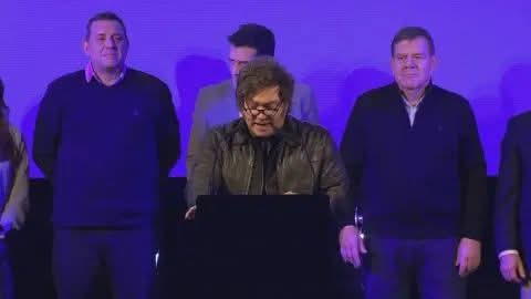MILEI EN LA PLATA: 