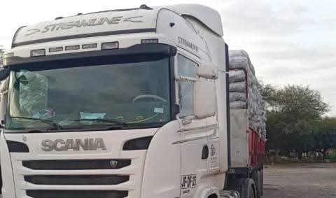 INTENTARON MOVER CABLES CON LAS MANOS: UN MUERTO Y DOS HERIDOS EN LOS FRENTONES.