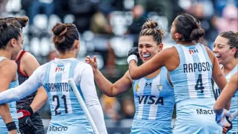 LAS LEONAS VOLVIERON A GRITAR 