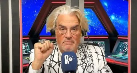 CANCELARON EL SHOW DE PETINATTO EN QUITILIPI TRAS SUS DICHOS SOBRE EL FOLKLORE.