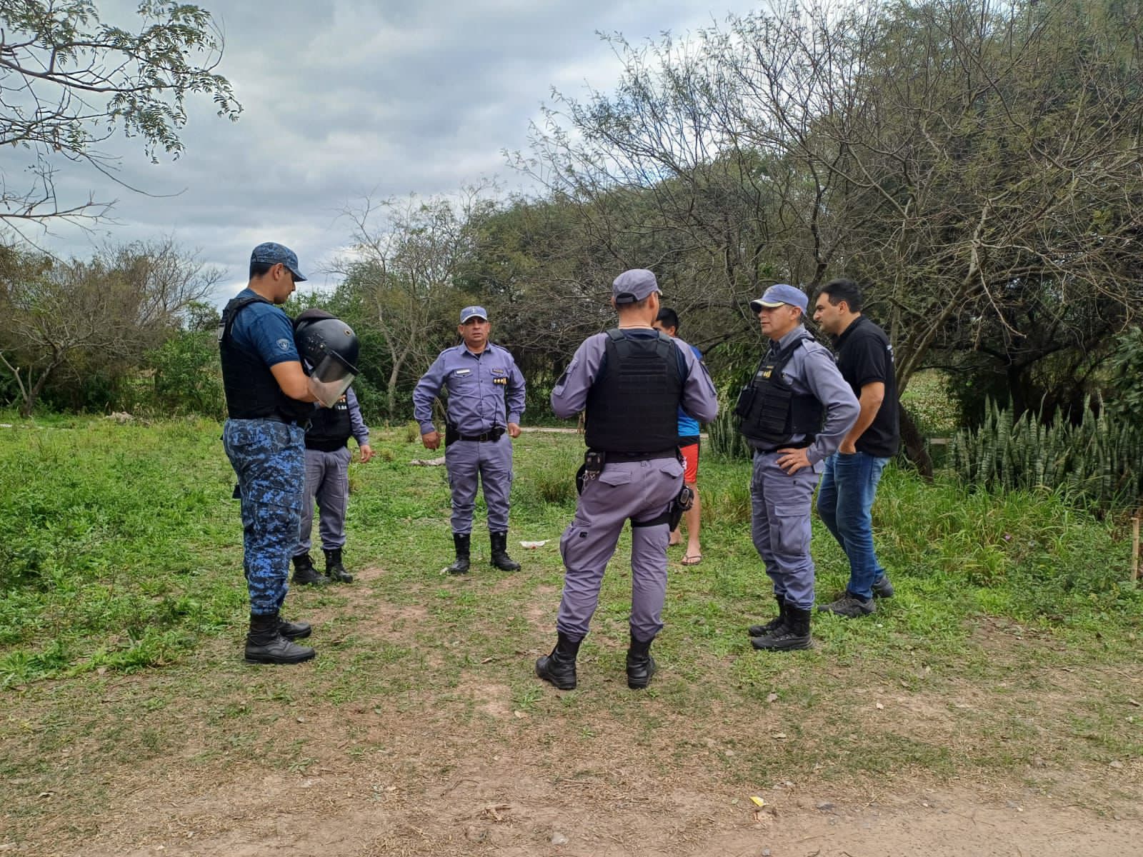 ZDERO NO PERMITE USURPACIONES: 5 PERSONAS FUERON DETENIDAS EN EL BARRIO MUJERES ARGENTINAS.