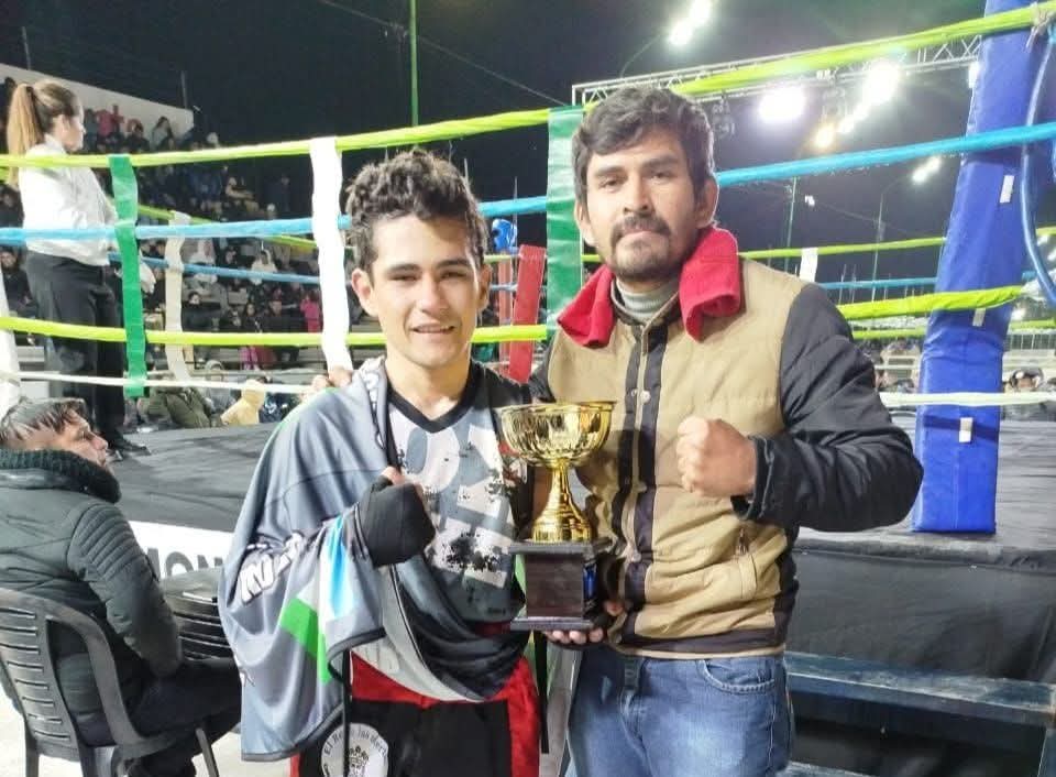 NUEVO CAMPEON REGIONAL DE BOX.  NATANAEL 'FLEKI
