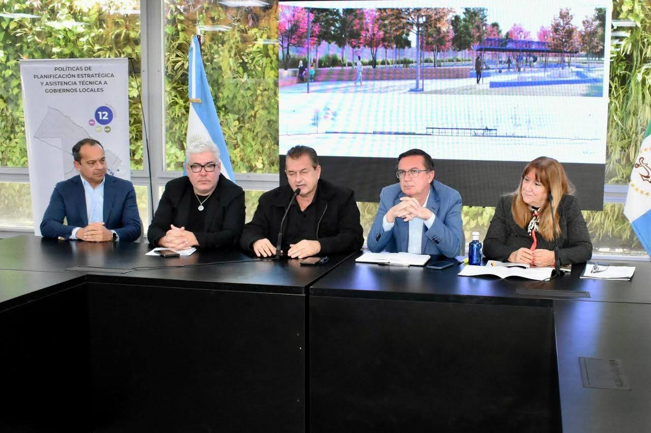 EL GOBIERNO PROVINCIAL PRESENTÓ EL PROGRAMA DE FORTALECIMIENTO ESTRATÉGICO PARA CENTROS URBANOS MUNICIPALES.