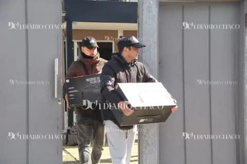 CASO CEBRA PHONE: LUBRICANTES, JUGUETES SEXUALES Y ROPA: TODO INCAUTADO EN UNO DE LOS ALLANAMIENTOS.