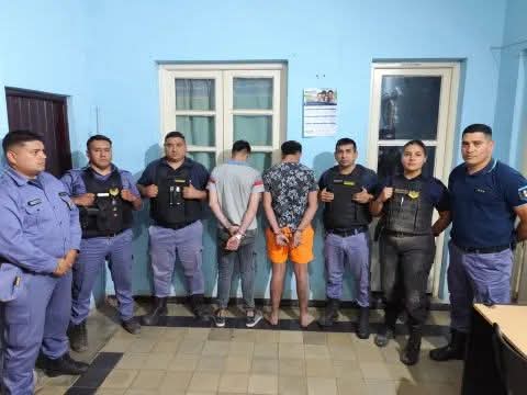 PRÓFUGOS DE SANTA FE POR HOMICIDIO Y DROGAS FUERON CAPTURADOS EN TACO POZO.