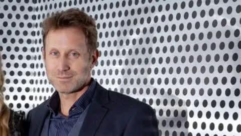 JONATHAN KOVALIVKER SE ENTREGÓ EN COMODORO PY POR LA CAUSA DE COIMAS EN ANDIS.