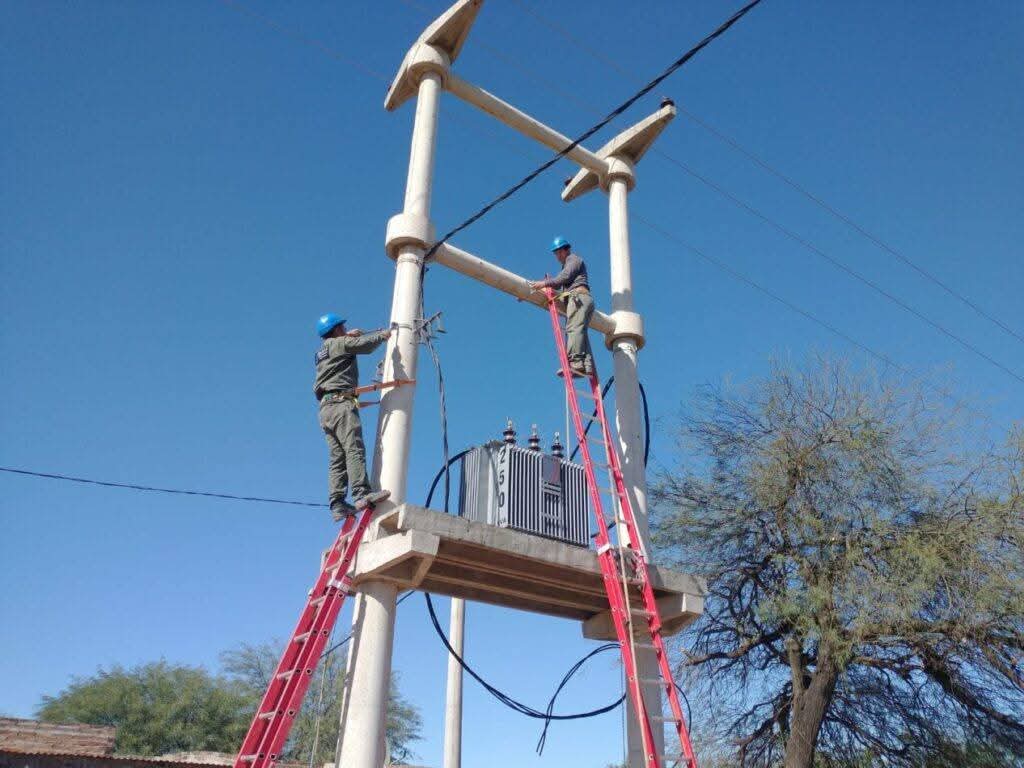 “SECHEEP REFUERZA LA INFRAESTRUCTURA ELÉCTRICA EN EL DEPARTAMENTO GÜEMES: OBRAS CLAVE EN CASTELLI, MIRAFLORES, LAS HACHERAS Y MISIÓN NUEVA POMPEYA”.
