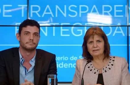 CRISIS EN EL PRO: MACRI ECHÓ A DOS IMPORTANTES DIRIGENTES POR SER CERCANOS A LLA.