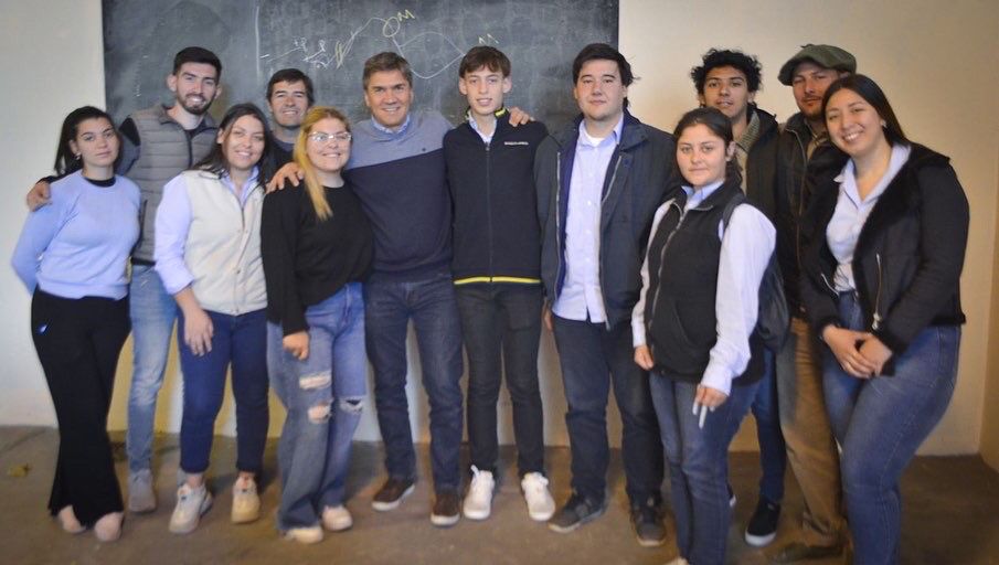 ZDERO: “LOS JÓVENES PIDEN PISTA Y SE INVOLUCRAN FUERTEMENTE”.