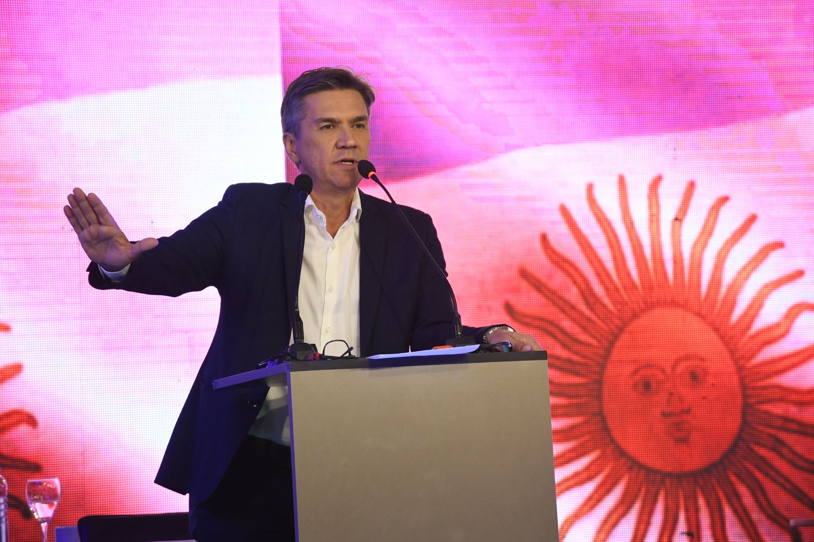 𝐙𝐃𝐄𝐑𝐎: “𝐕𝐀𝐌𝐎𝐒 𝐀 𝐃𝐄𝐉𝐀𝐑 𝐀𝐓𝐑Á𝐒 𝐋𝐀 𝐈𝐌𝐏𝐑𝐎𝐕𝐈𝐒𝐀𝐂𝐈Ó𝐍 𝐐𝐔𝐄 𝐍𝐎𝐒 𝐃𝐄𝐉𝐀 𝐄𝐒𝐓𝐄 𝐆𝐎𝐁𝐈𝐄𝐑𝐍𝐎”.