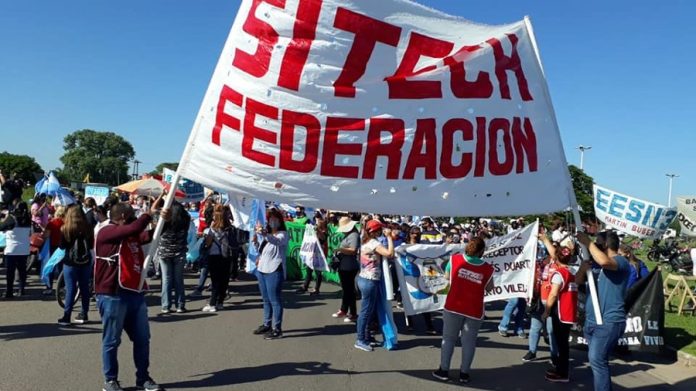 FEDERACIÓN SITECH RECLAMO EL PAGO DE UN ÍTEM PARA SECTOR PASIVO. 