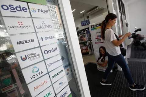 AFILIADOS CHAQUEÑOS COMENZARON A PERCIBIR NUEVOS AUMENTOS EN SUS PREPAGAS: CÓMO DEBEN NOTIFICAR LAS EMPRESAS.