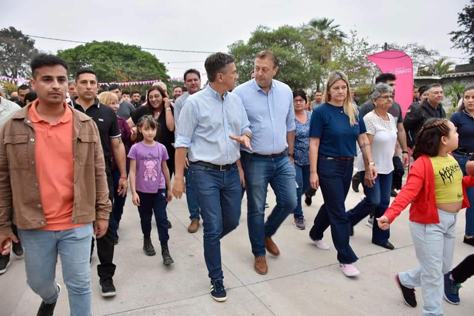 BARRIO UPCP: EL GOBERNADOR ZDERO INAUGURÓ 21 CUADRAS DE PAVIMENTO Y ANUNCIÓ IMPORTANTES OBRAS PARA EL CLUB                         