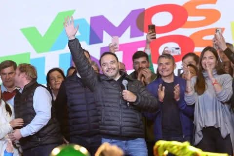 CORRIENTES: EL OFICIALISMO GANÓ Y JUAN PABLO VALDÉS FUE ELECTO GOBERNADOR.