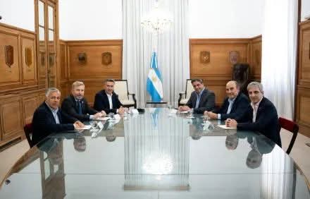 INICIÓ LA MESA DE GOBERNADORES: ZDERO ENTRE LOS PRIMEROS EN REUNIRSE CON EL GOBIERNO.