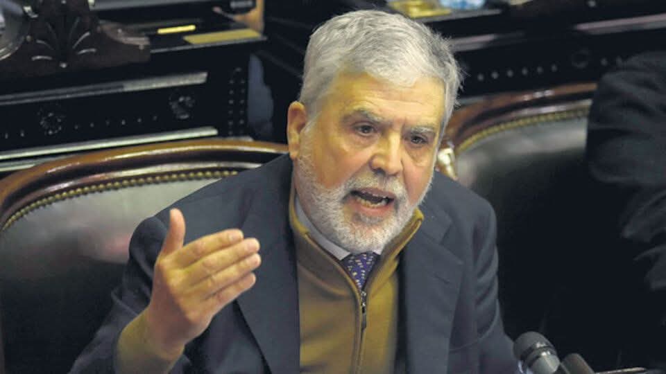 CONDENAN A JULIO DE VIDO A CUATRO AÑOS DE PRISIÓN POR FRAUDE EN IMPORTACIÓN DE GNI.