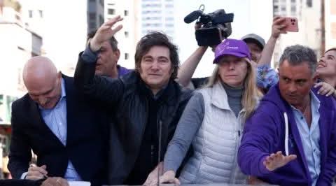 EN MEDIO DEL ESCÁNDALO DE LOS AUDIOS, MILEI CIERRA LA CAMPAÑA ANTES DE IR A EE.UU.