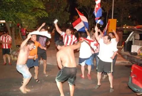 PARAGUAY VIVE SU DÍA FERIADO, GRACIAS A LA CLASIFICACIÓN AL MUNDIAL DE FÚTBOL 2026.