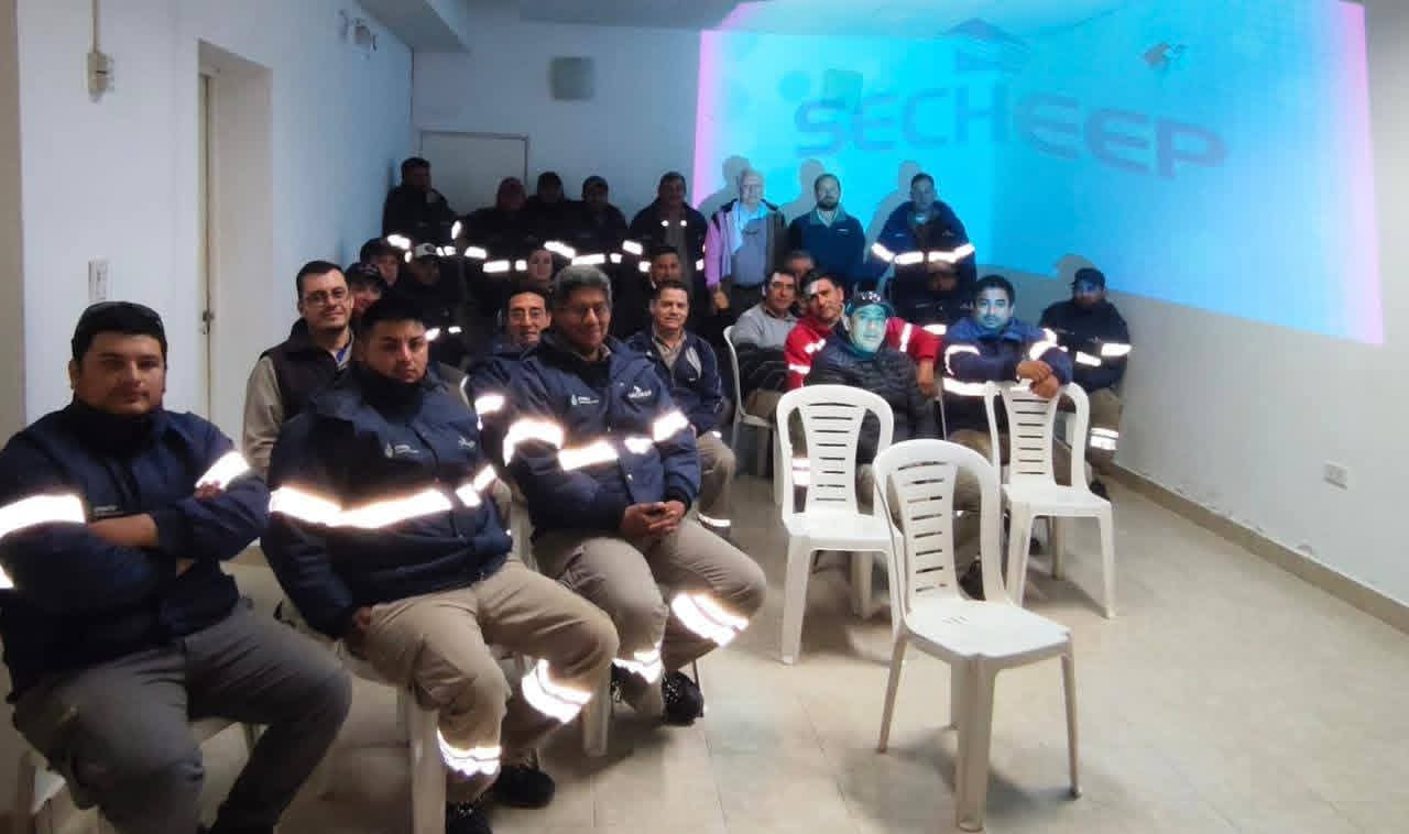 SECHEEP AVANZA CON EL PLAN DE CAPACITACIONES DE SU PERSONAL.