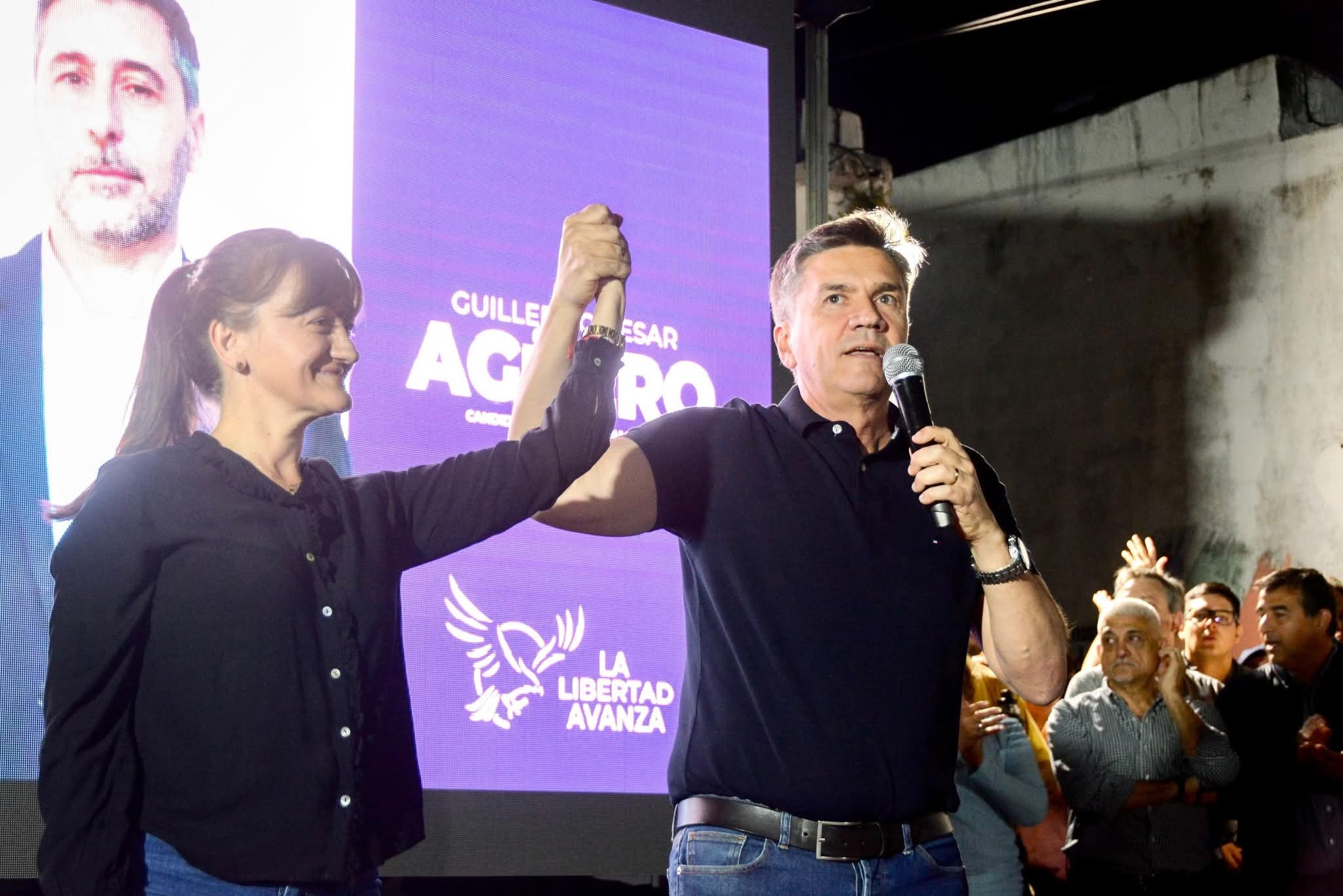 “NOSOTROS TENEMOS CANDIDATOS HONESTOS, NO DELINCUENTES QUE SE PRESENTAN A ‘TODO’ PORQUE NECESITAN FUEROS”: FUERTE MENSAJE DE ZDERO.