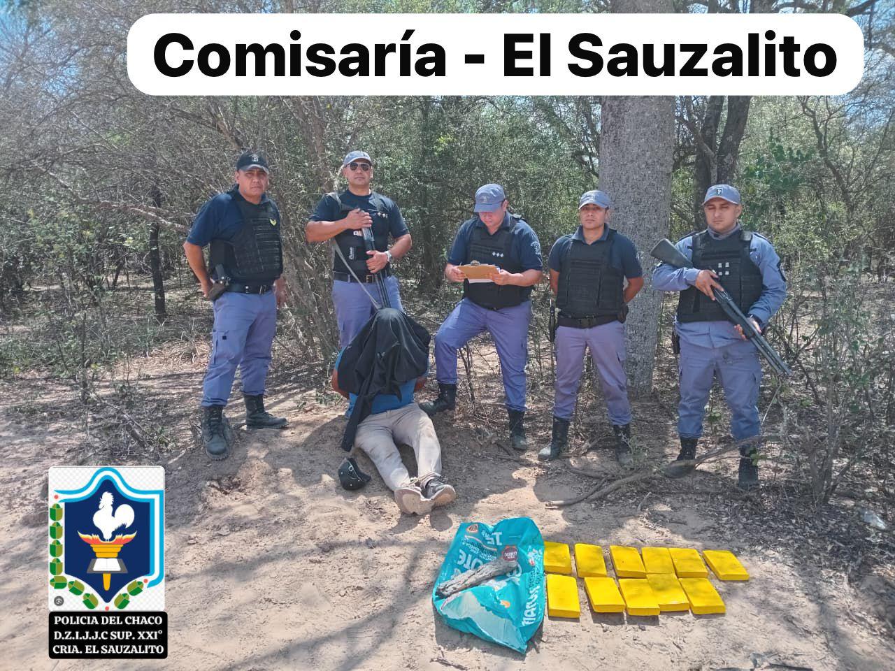 EL IMPENETRABLE: EL EQUIPAMIENTO A SEGURIDAD YA MUESTRA RESULTADOS: SECUESTRAN 11 PANES DE COCAÍNA.