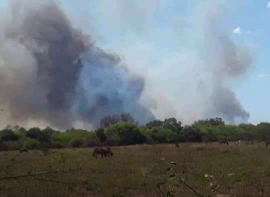 INCENDIO EN LOTE 12 DE LA LOCALIDAD DE MIRAFLORES.🔥 