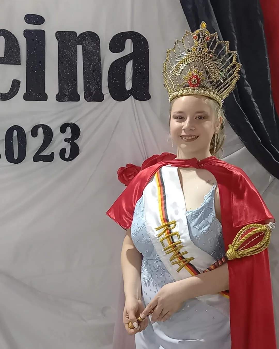 XIOMARA CELESTE SANDER ES LA NUEVA REINA DE LA ASOCIACIÓN DE ALEMANES DEL VOLGA DE CASTELLI.