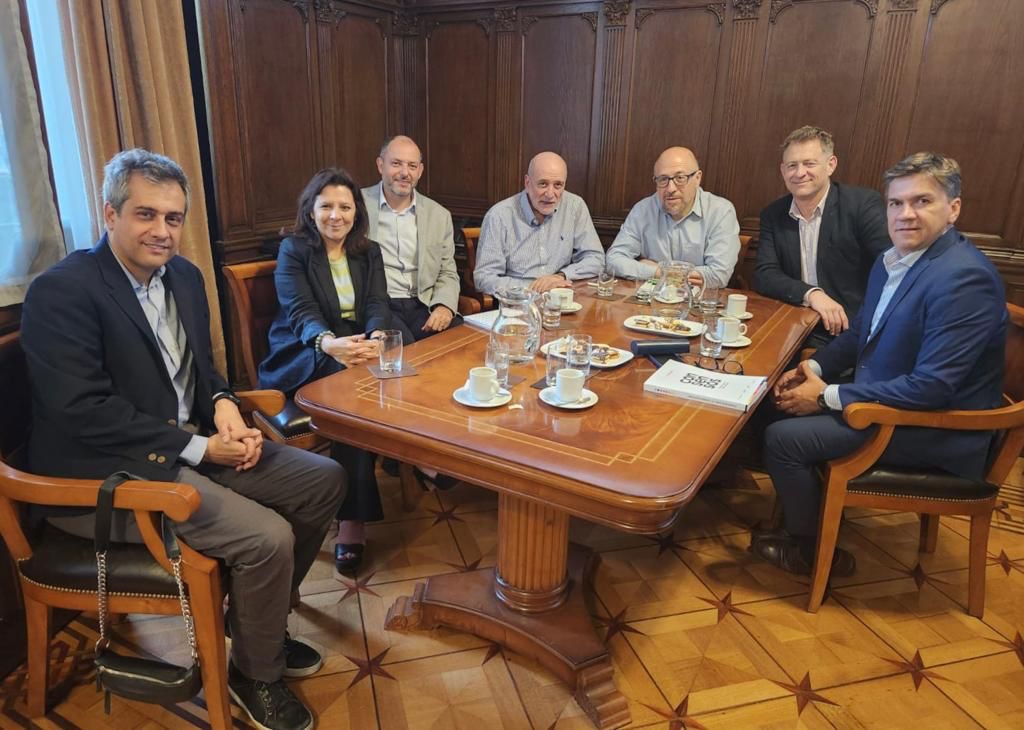 ENCUENTRO DE ZDERO CON LA FUNDACIÓN ALEM.