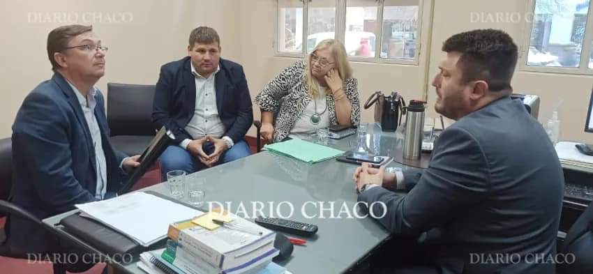 DIPUTADOS DE LA UCR PIDEN LA INCONSTITUCIONALIDAD DE PASES A PLANTA DECRETADOS POR EL EJECUTIVO PROVINCIAL.