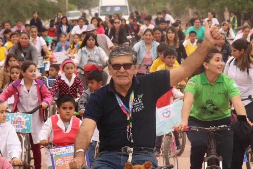 ESTUDIANTES DE PAMPA DEL INFIERNO PROTAGONIZARON UNA BICICLETEADA SOLIDARIA PARA AYUDAR A LA CASA GARRAHAN. 