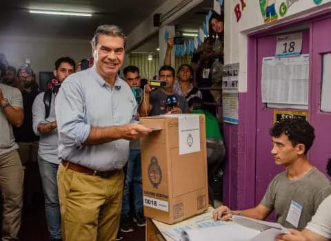 VOTÓ CAPITANICH Y PIDIÓ A LOS CHAQUEÑOS EXPRESEN 
