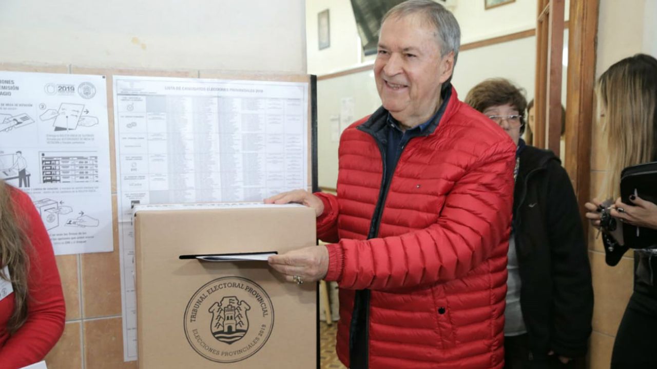 VOTÓ JUAN SCHIARETTI: 