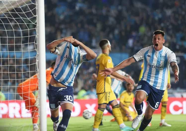 RACING LE GANÓ A BOCA 2-1 Y QUEDÓ EN SEGUNDO LUGAR. 