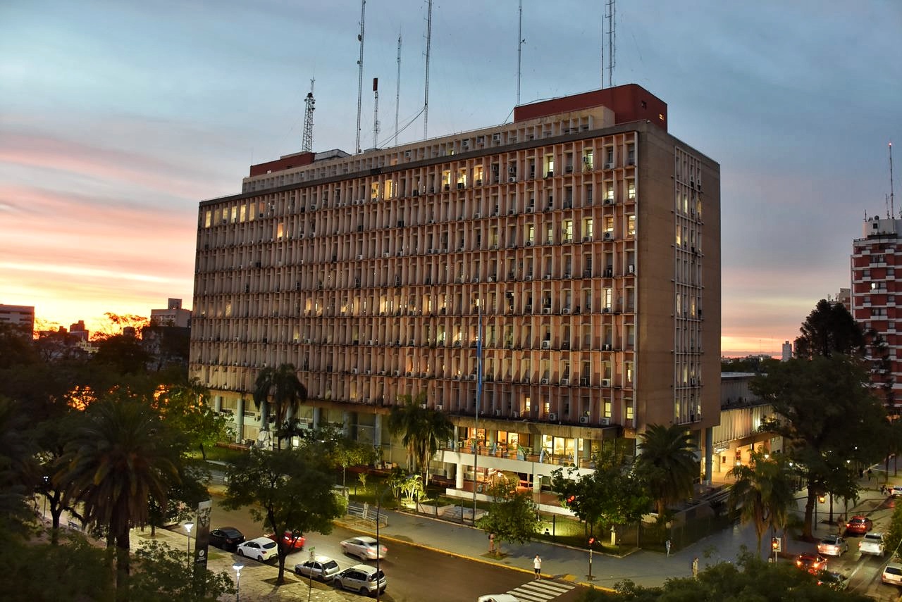 EL GOBIERNO DECRETÓ ASUETO ADMINISTRATIVO PARA EL LUNES 30 DE OCTUBRE.