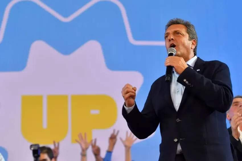 MASSA ADVIRTIÓ A LAS PETROLERAS: 