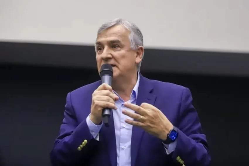 FUERTE GUIÑO DE MORALES A MASSA: