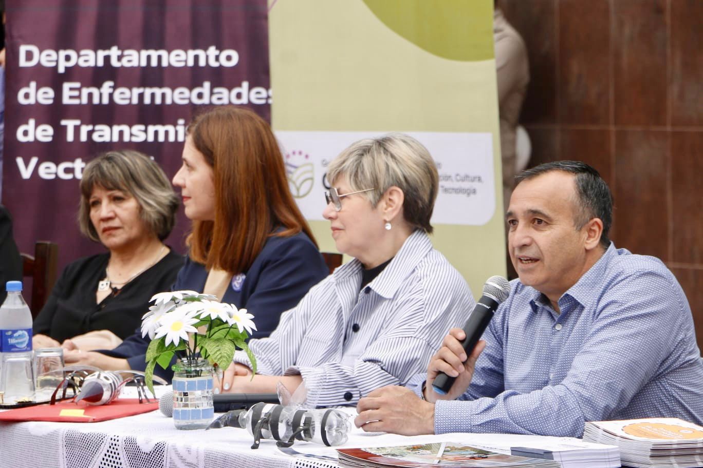 EDUCACIÓN Y SALUD LANZARON “PATIO SALUDABLE, EN MI ESCUELA Y EN MI CASA” PARA ERRADICAR EL DENGUE 
