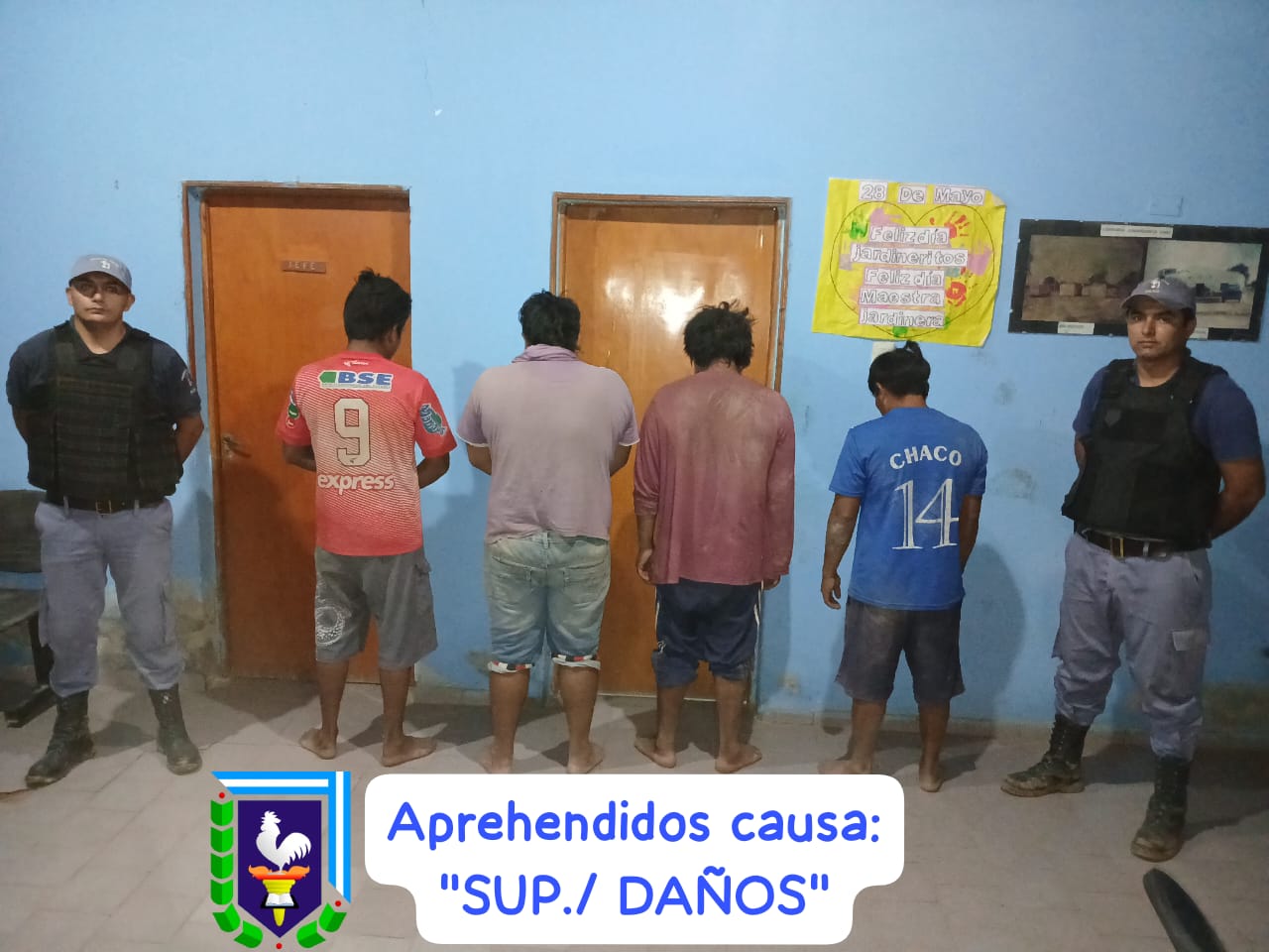 INGRESARON AL MUNICIPIO DE COMANDANCIA FRIAS Y PROVOCARON DAÑOS, PERO LA POLICIA LOS DETUVO EN LA CAUSA.