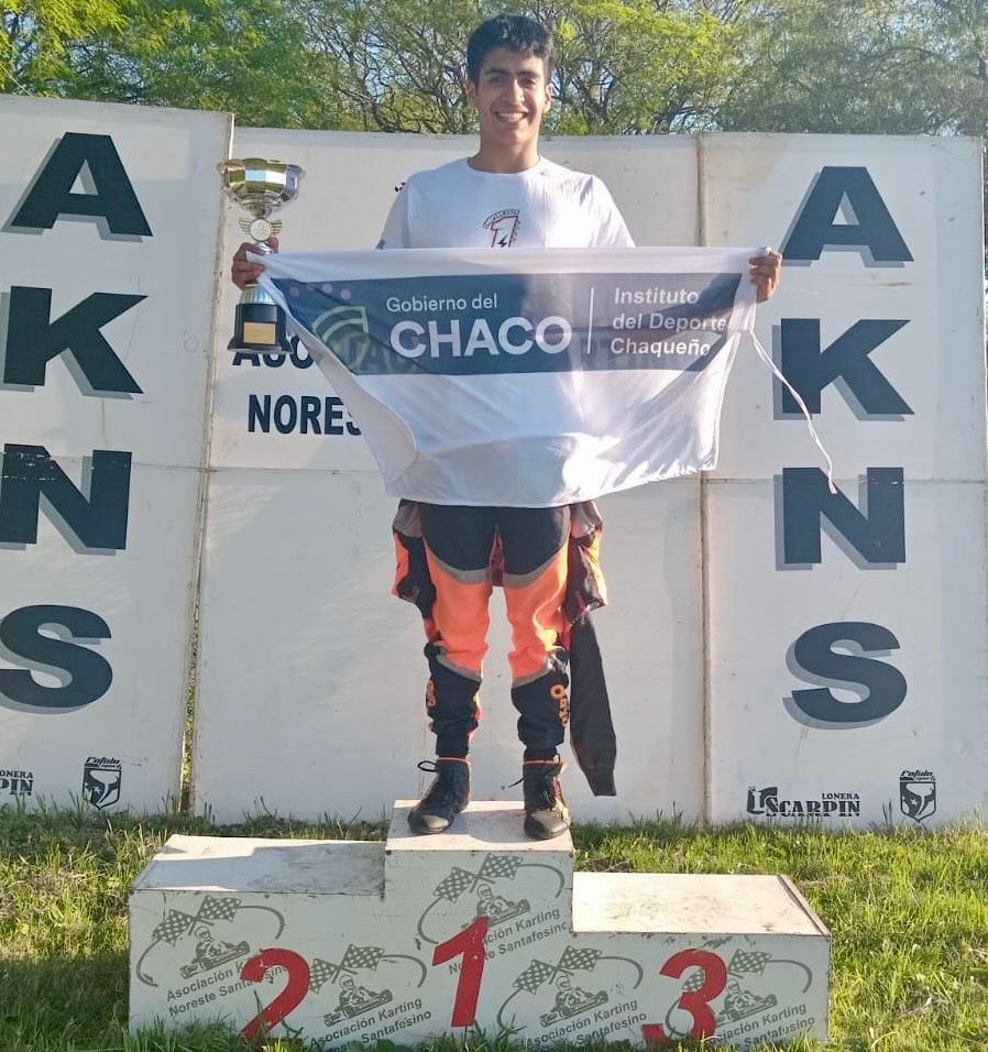 EL CHAQUEÑO GONZALO GALEANO SE CORONÓ CAMPEÓN DEL KARTING DE SANTA FE.