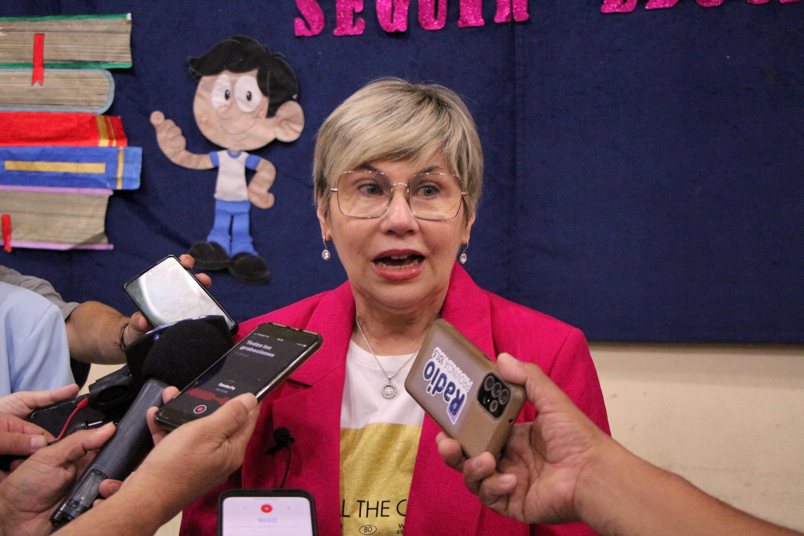 EDUCACIÓN: LA MINISTRA NAIDENOFF LANZÓ ATENEOS DIDÁCTICOS PARA LA FORMACIÓN DOCENTE EN ALFABETIZACIÓN.